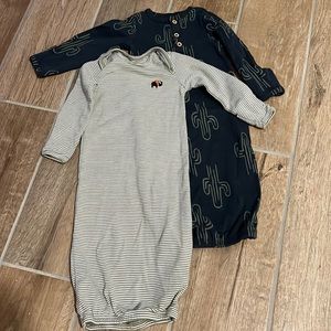 Carter’s boy’s gowns, never worn! 3 months